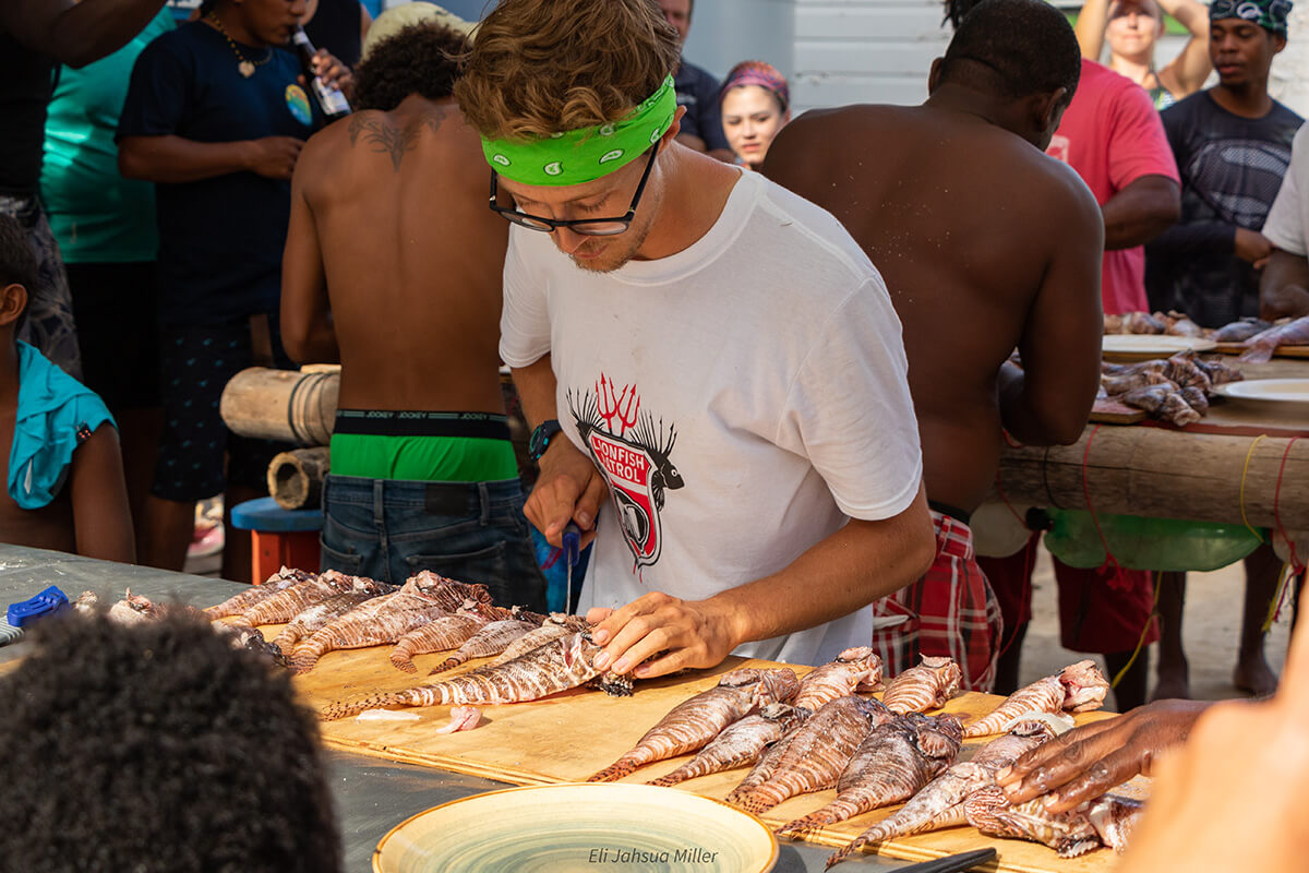James Troughton at lionfish filleting competition